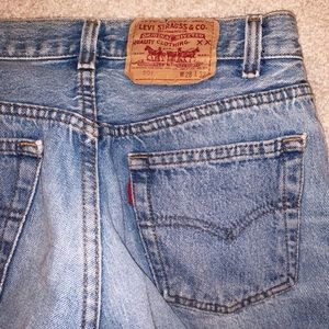 Vintage Levi Jeans (size 26)